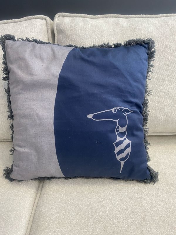 IT17MIR10-163 -- 000 (193)